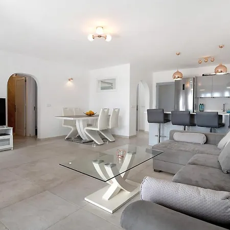 Puerto Chico E Appartement *