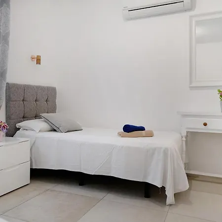 Puerto Chico E Appartement
