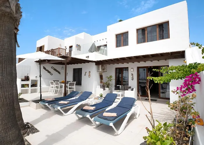 Puerto Chico E פלאיה בלנקה