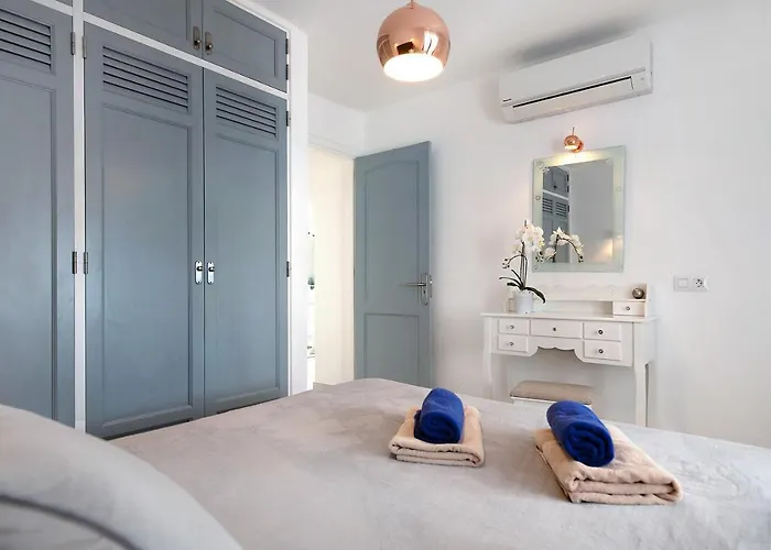 דירה Puerto Chico E *